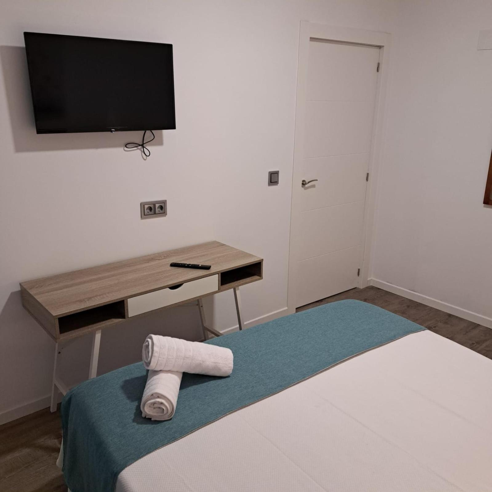 Apartamentos Turisticos Avila Puerta Del Carmen 0-3 エクステリア 写真
